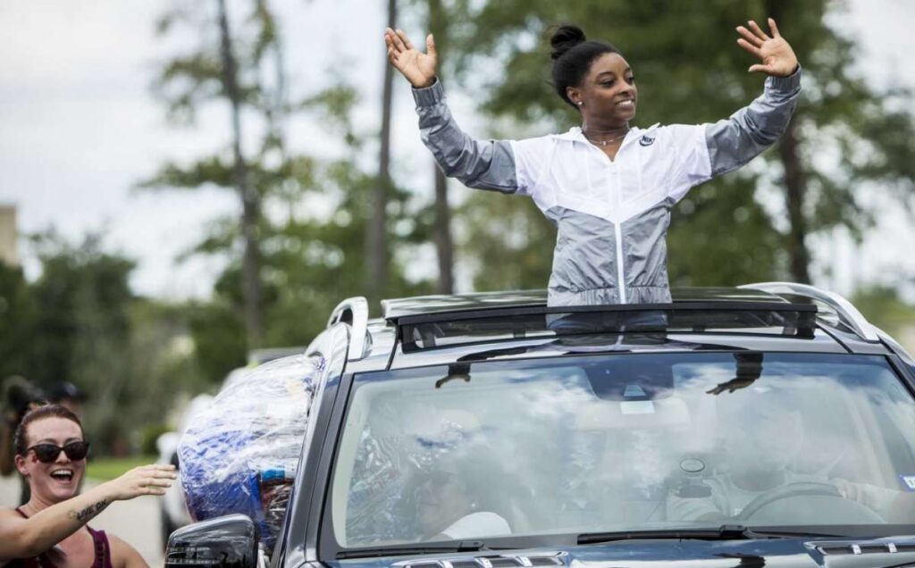 Millionaire Simone Biles Owns A 46 400 Convertible Favors Giving It A